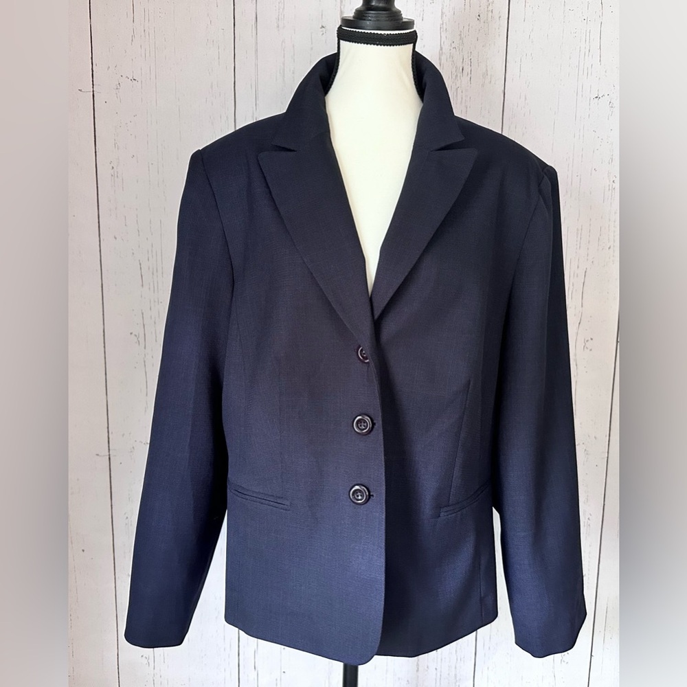 NWOT Giorgio Sant’ Angelo Women’s Black Jacket Blazer Suit  18W